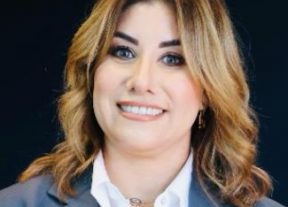 حياة بركة.. مسار مهني وجمعوي وسياسي متكامل يعزز موقعها التنافسي بدائرة بنمسيك