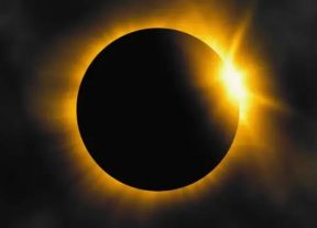 كسوف شمسي استثنائي يترقبه المغاربة والإسبان يوم 12 غشت:
