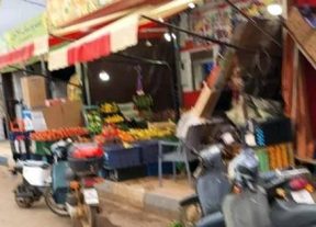 أناسي… احتلال الأرصفة يحرم الراجلين من حقهم في المرور الآمن