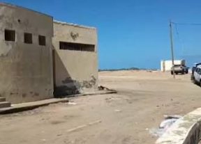 مراحيض ودوشات شاطئ زناتة.. النظافة في الواجهة والخدمات تحت المجهر